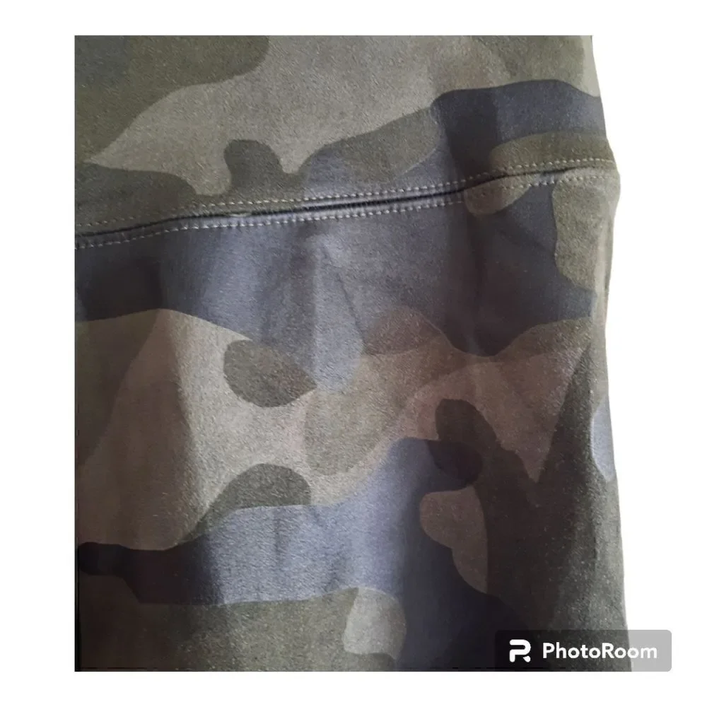 White House Black Market Runway Foil-Printed Camouflage Leggings